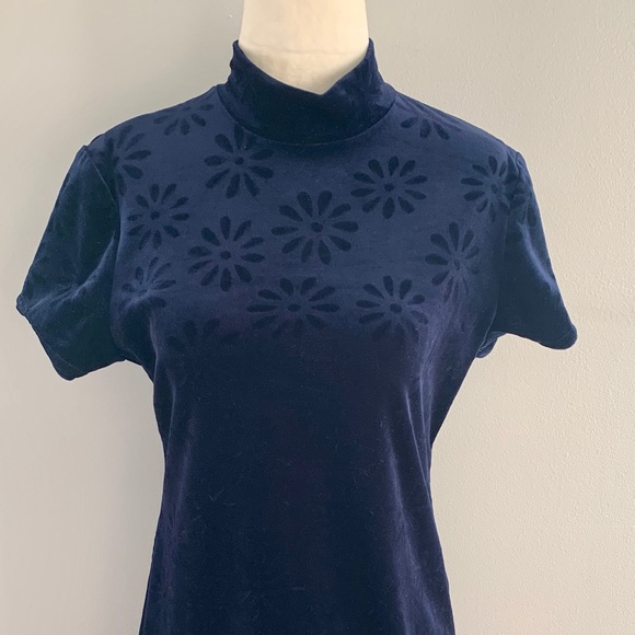 Exclusively Gantos Vintage Velvet Mini Dress - Picture 4 of 8